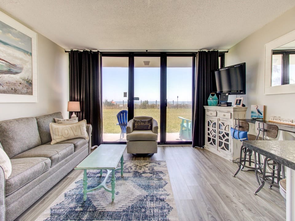 Atlantic Towers 103-print-002-016-Main Living Area-4200x2761-300dpi