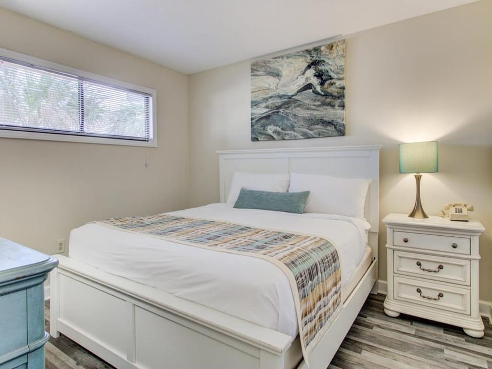 Atlantic Towers 204-large-012-002-Bedroom-1500x999-72dpi