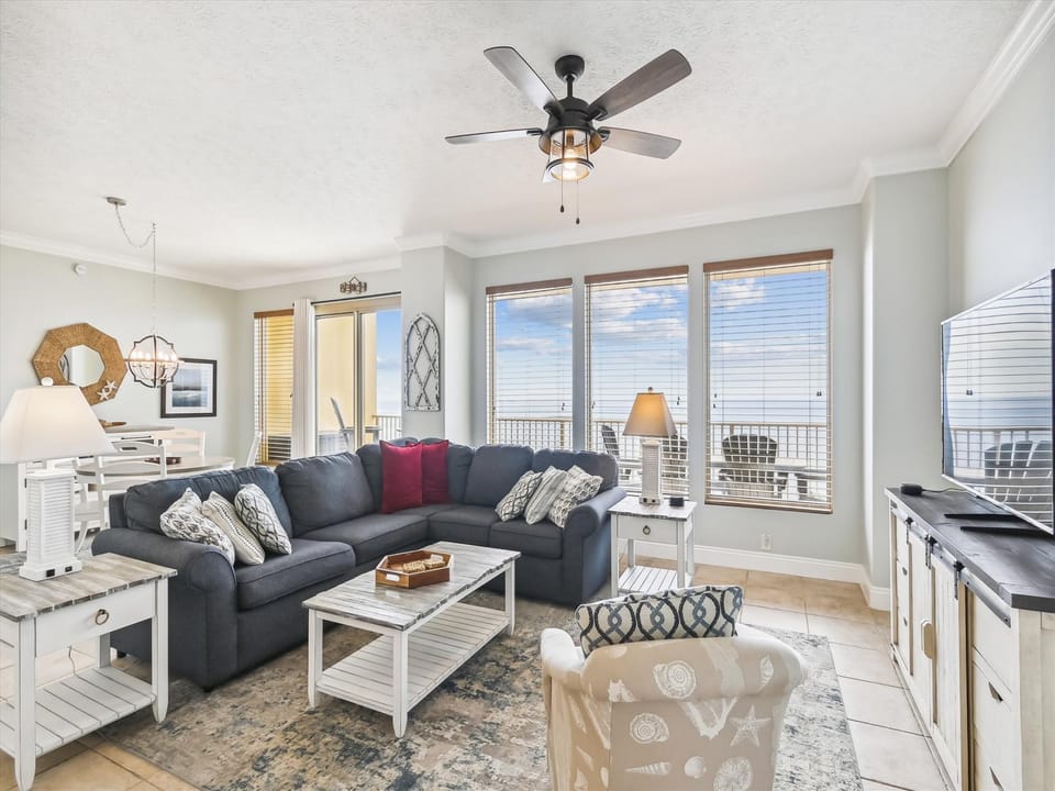 Spacious living room with queen sleeper sofa