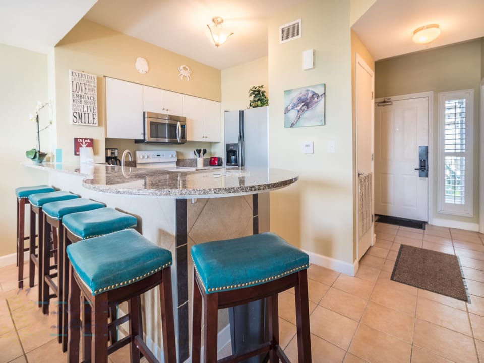 Bar stool seating for 6