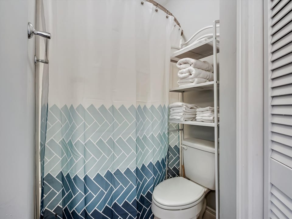 Shower/tub combo
