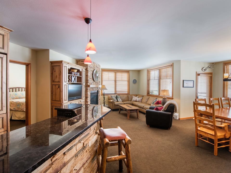 Zephyr Mountain Lodge, Condo | 3 Bedroom (Select-Rated Condo 1609) Apartment in Winter Park