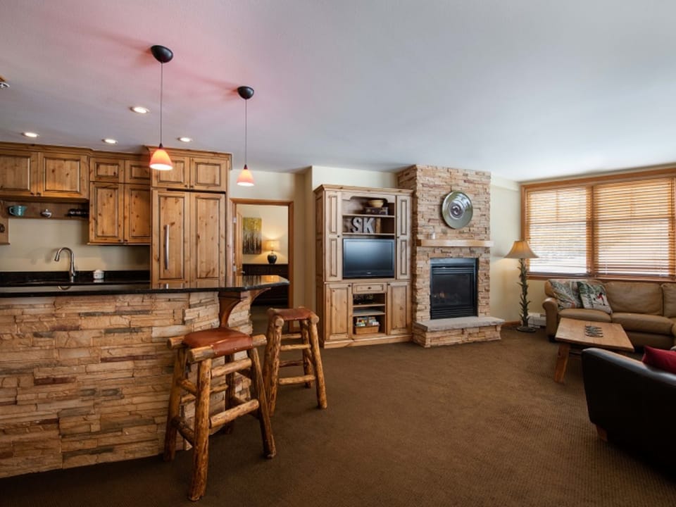 Zephyr Mountain Lodge, Condo | 3 Bedroom (Select-Rated Condo 1609) Apartment in Winter Park