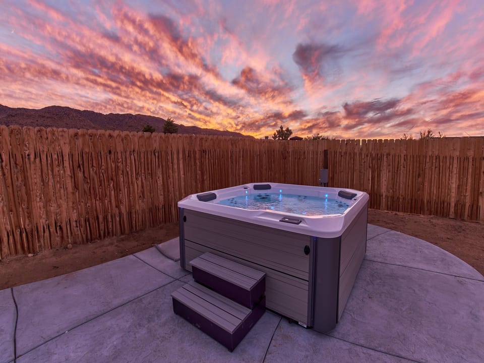 Tub