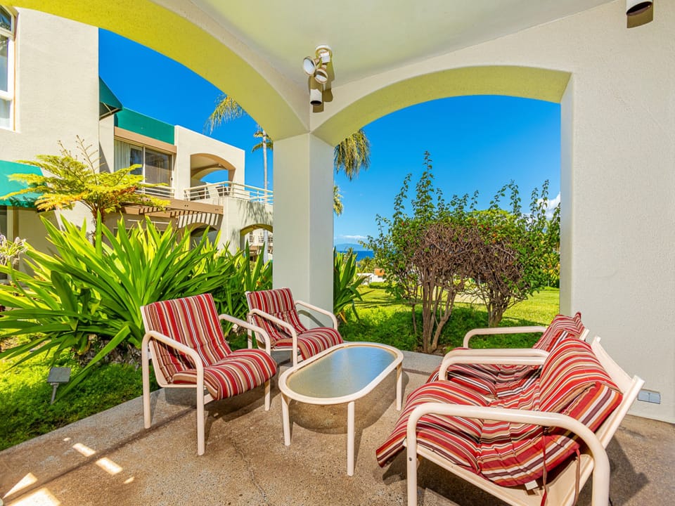 Casual lanai spot for coffee or sunset