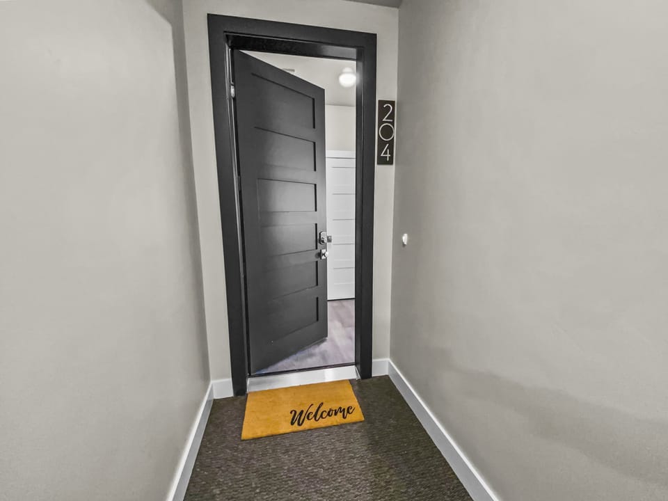 Private Entrance