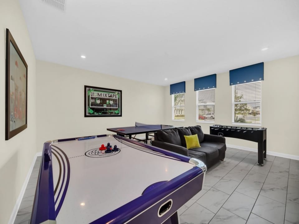 9008 Sommerset Hills Dr, Champions Gate_03.jpg