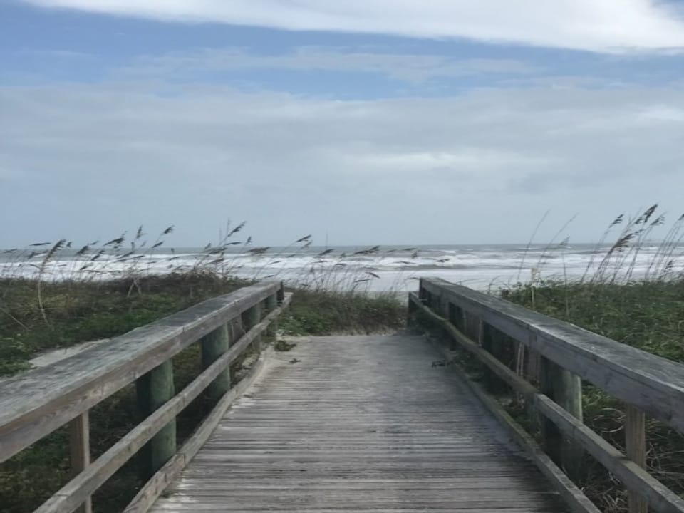 Walkway to Beach