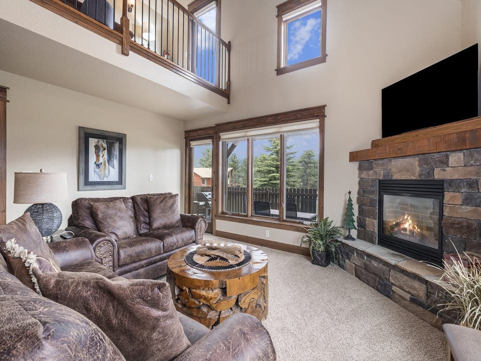 Twin Pines -- EV #6132 - a SkyRun RMNP Property - Twin Pines - Twin Pines Estes Park, Welcome to Twin Pines!