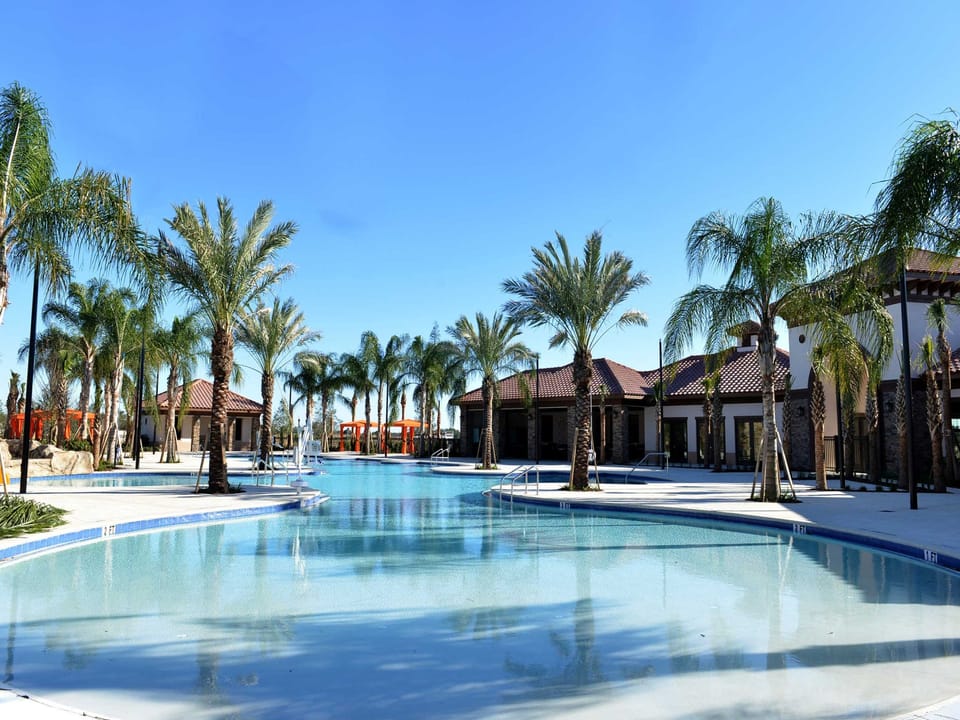 Solterra Resort - Pool Heated 365 days a year!