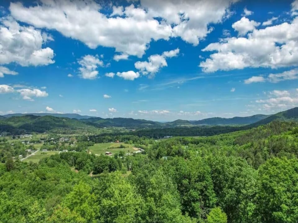 Land