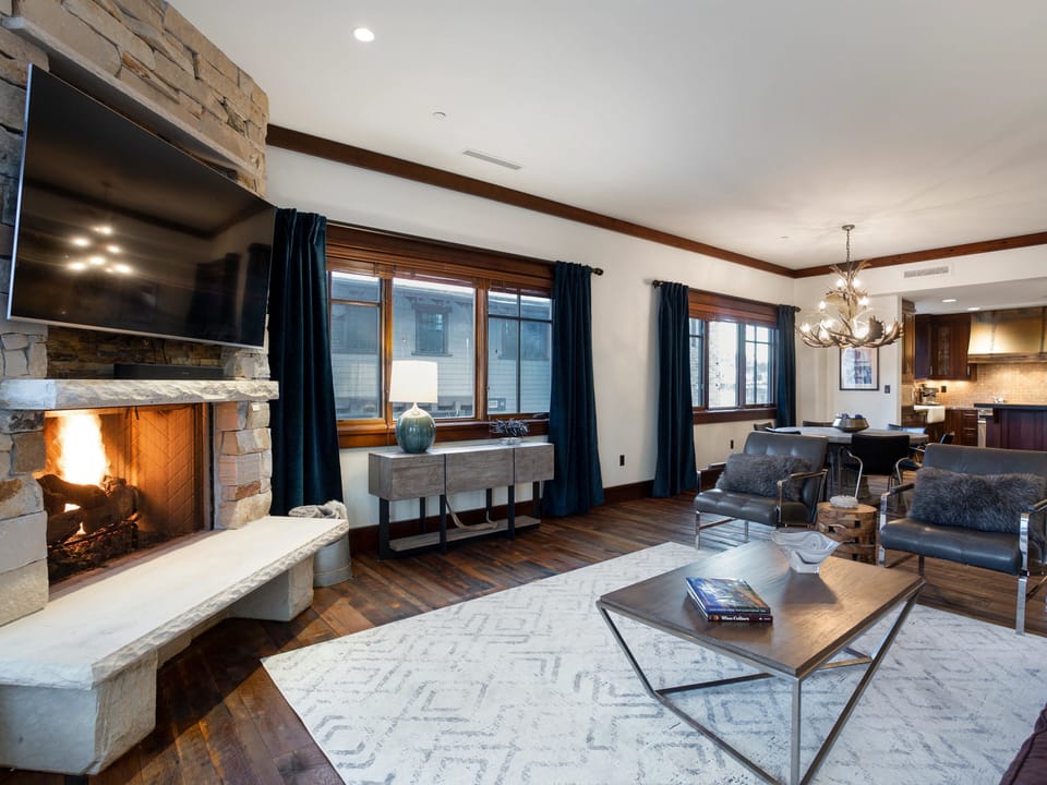 Arrowleaf Lodge- Two Bedroom Residence #209 Apartment in Park City