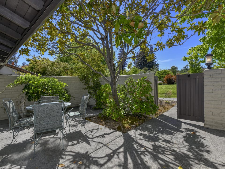 Private Front Patio