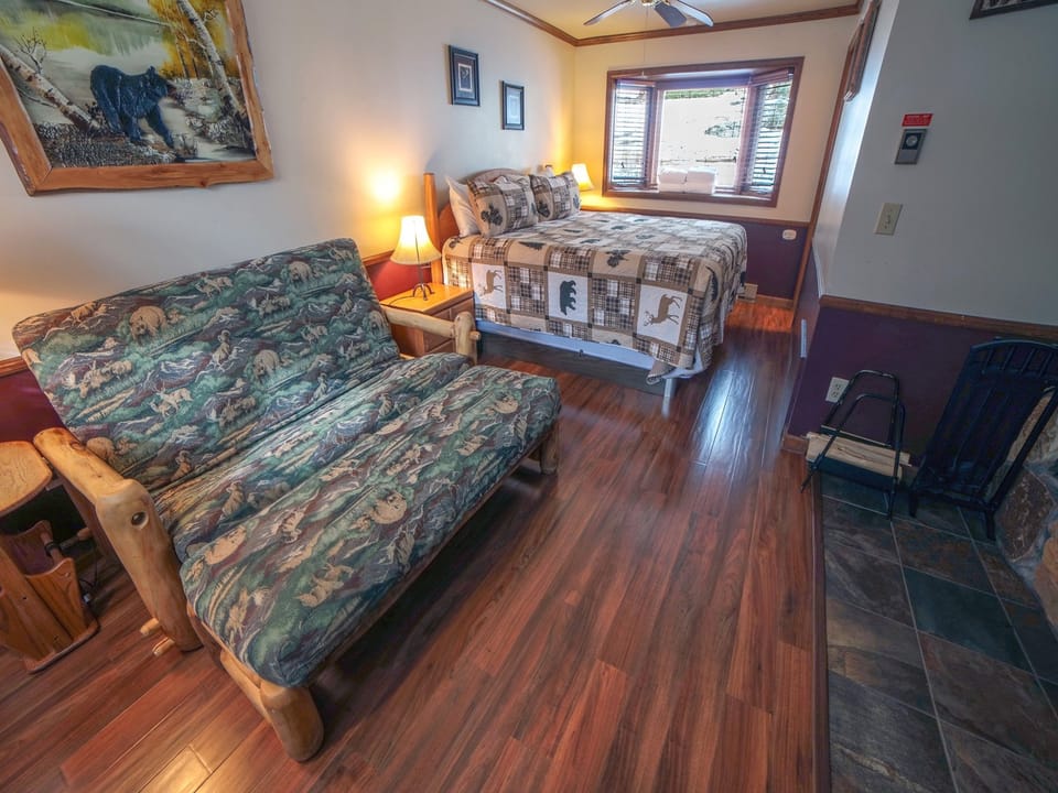 Sleeps 4