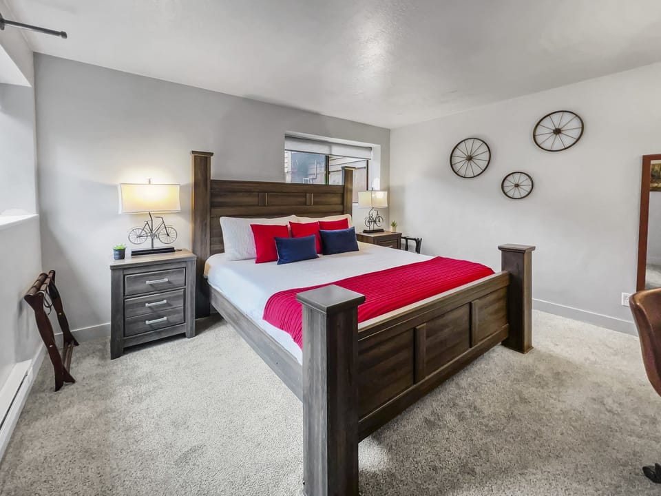 King Primary Bedroom with Bathroom and Smart TV