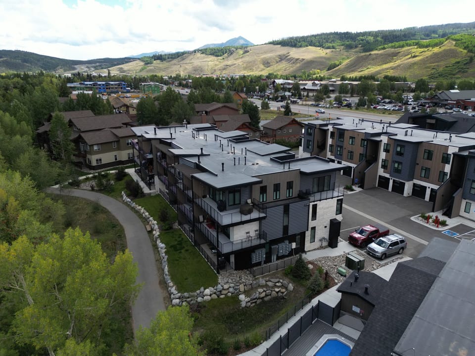 Exterior - River West 814 - Silverthorne Vacation Rental
