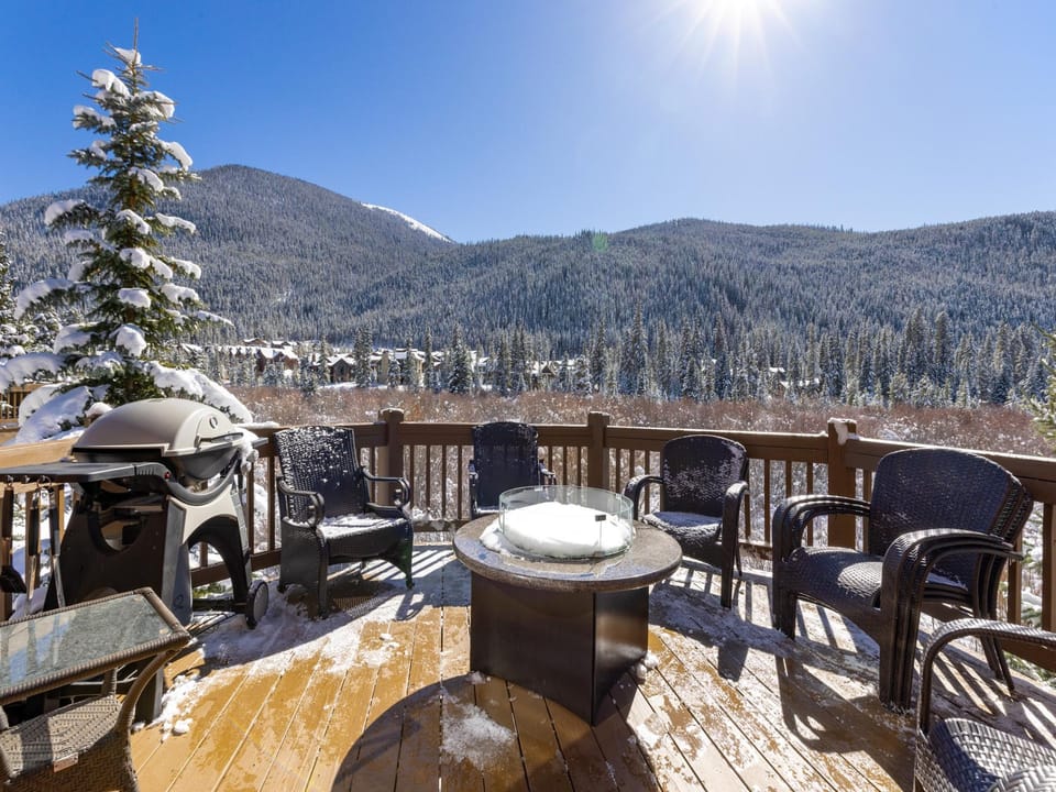 66 Thackwell Lane - a SkyRun Keystone Property -