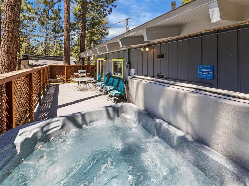 Tub