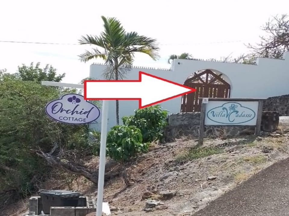 Please use this private entrance to Orchid Cottage