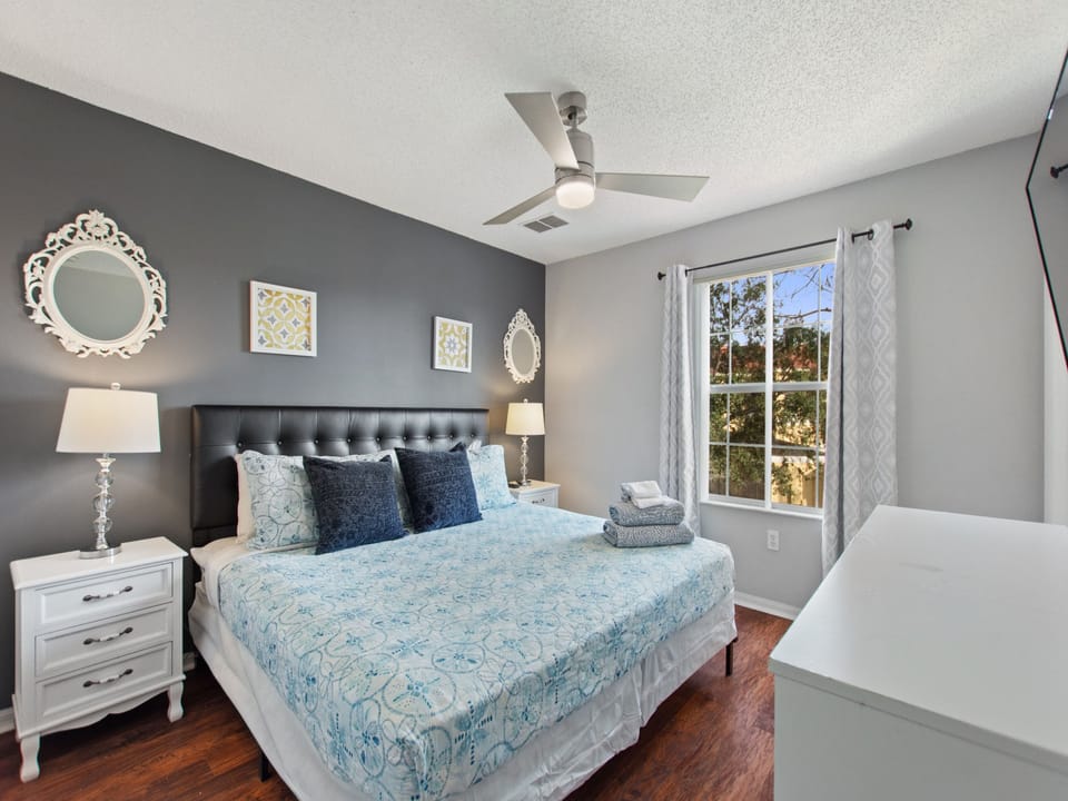 Upstairs bedroom