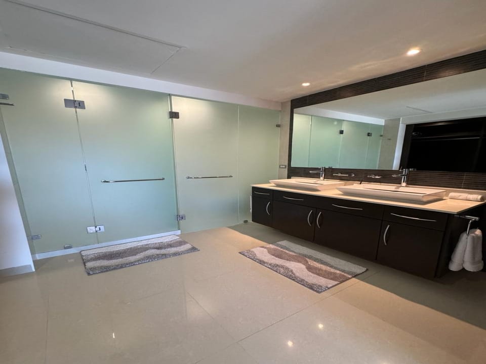 Floor