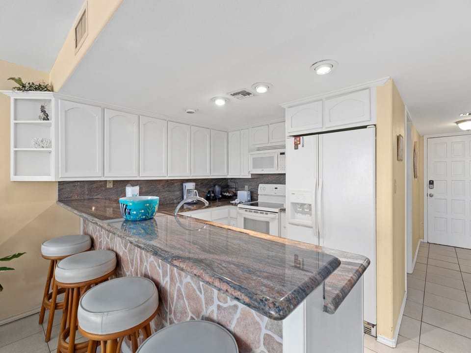 Additional counter top seating