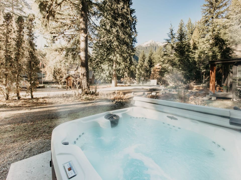 Tub