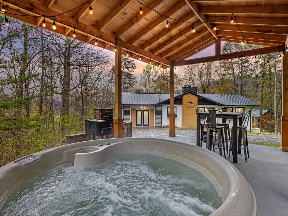 Tub