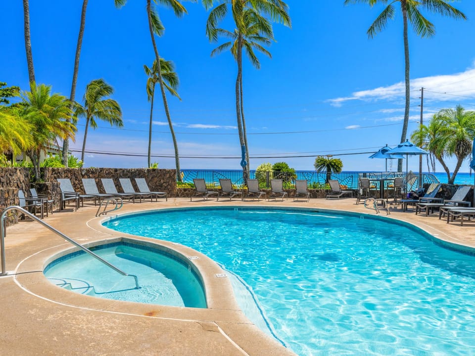 Lounge at the ocean front pool