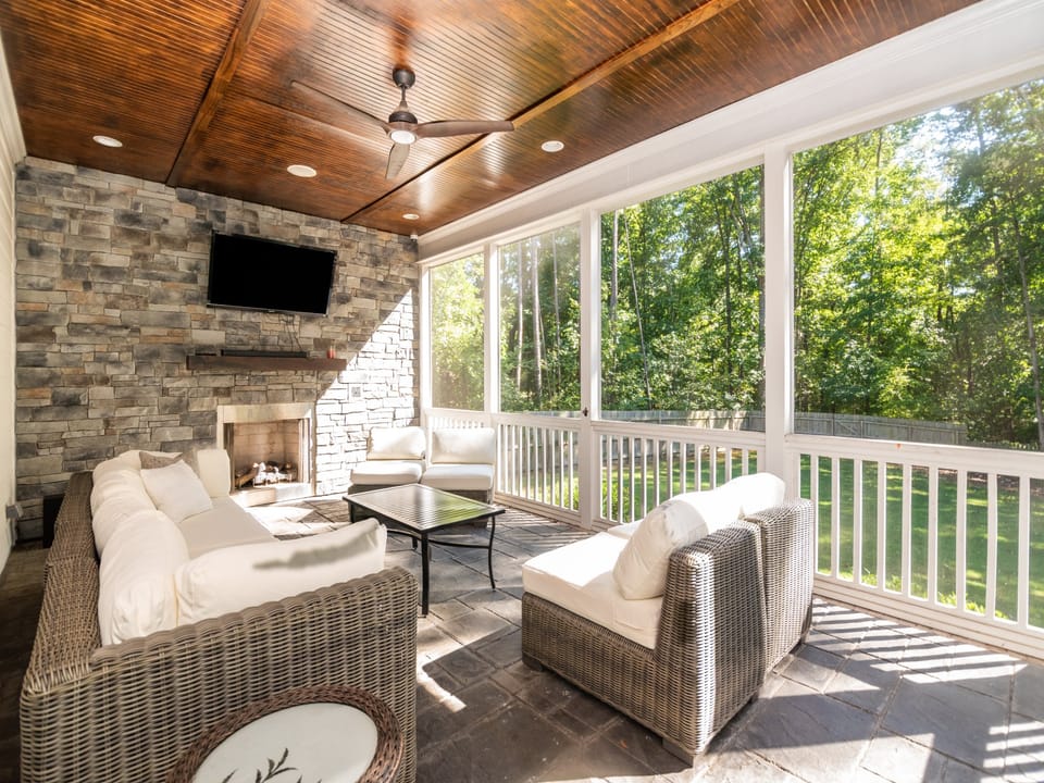 Screened in Porch