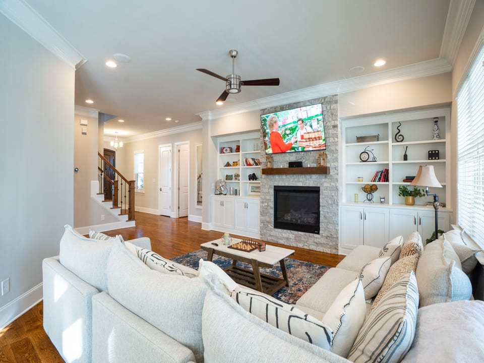 Spacious Living Room