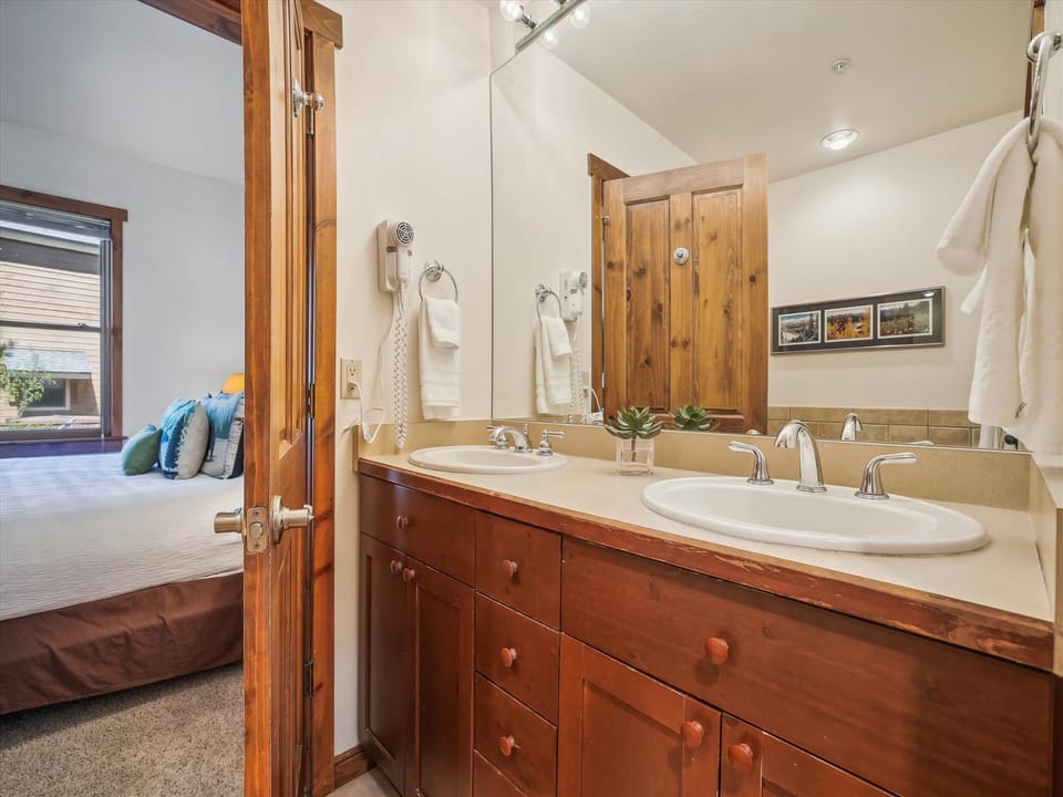 Bathroom - Main Street Junction 11 - Breckenridge Vacation Rental