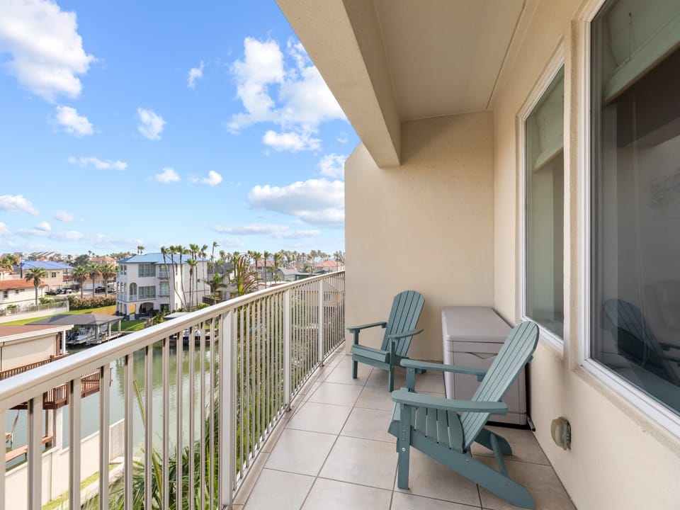 Welcome to Las Marins #407!