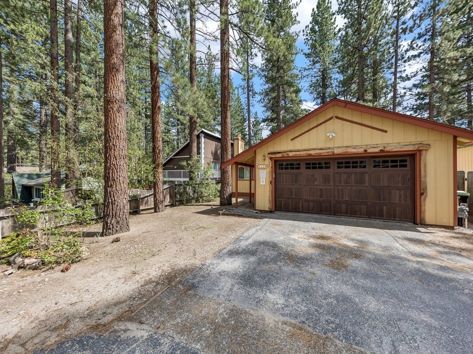 1 Car Garage and 2 Cars in Driveway
