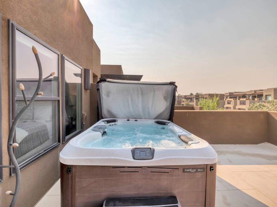 Hot Tub