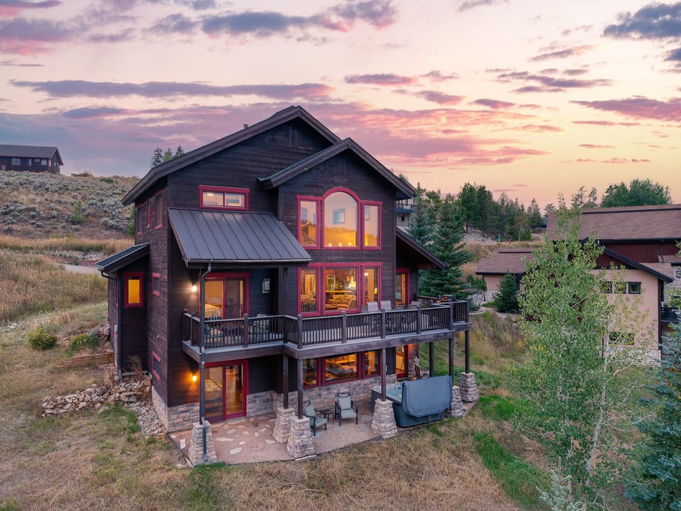 105 Indian Trail SR-1