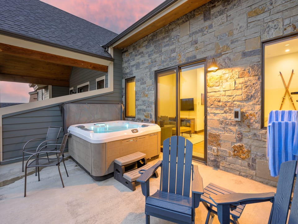 Upper Deck with Private Hot tub and sitting arae.