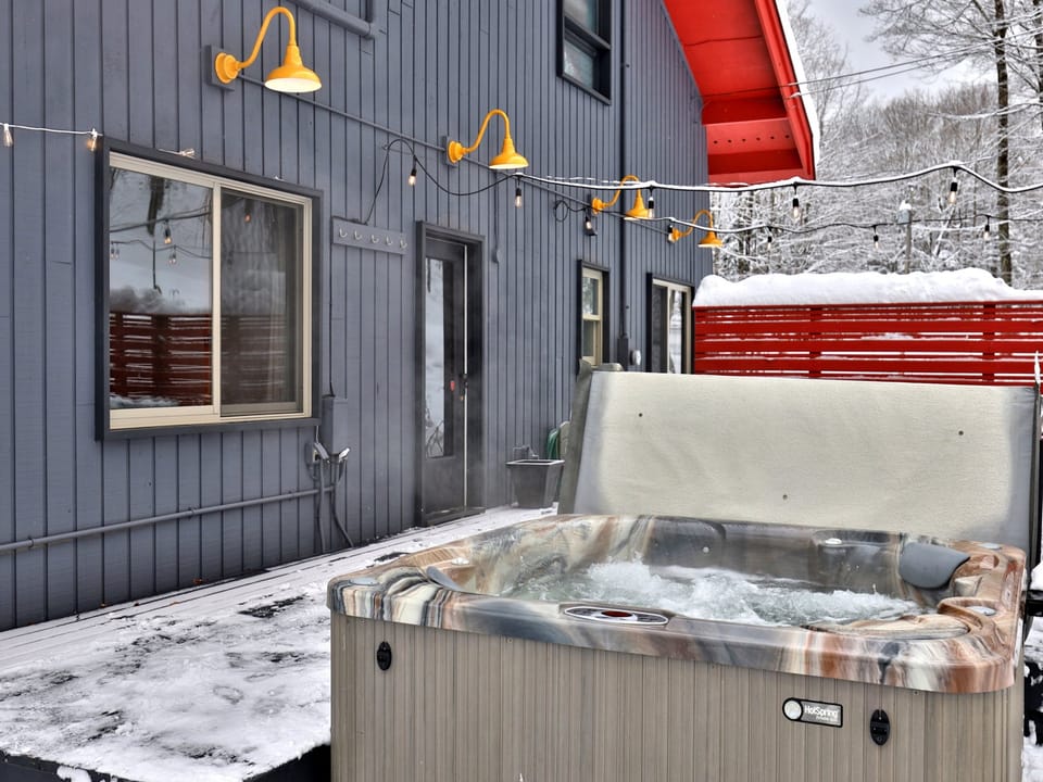 Hot Tub