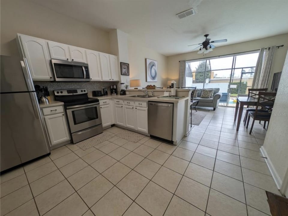 Kitchen01