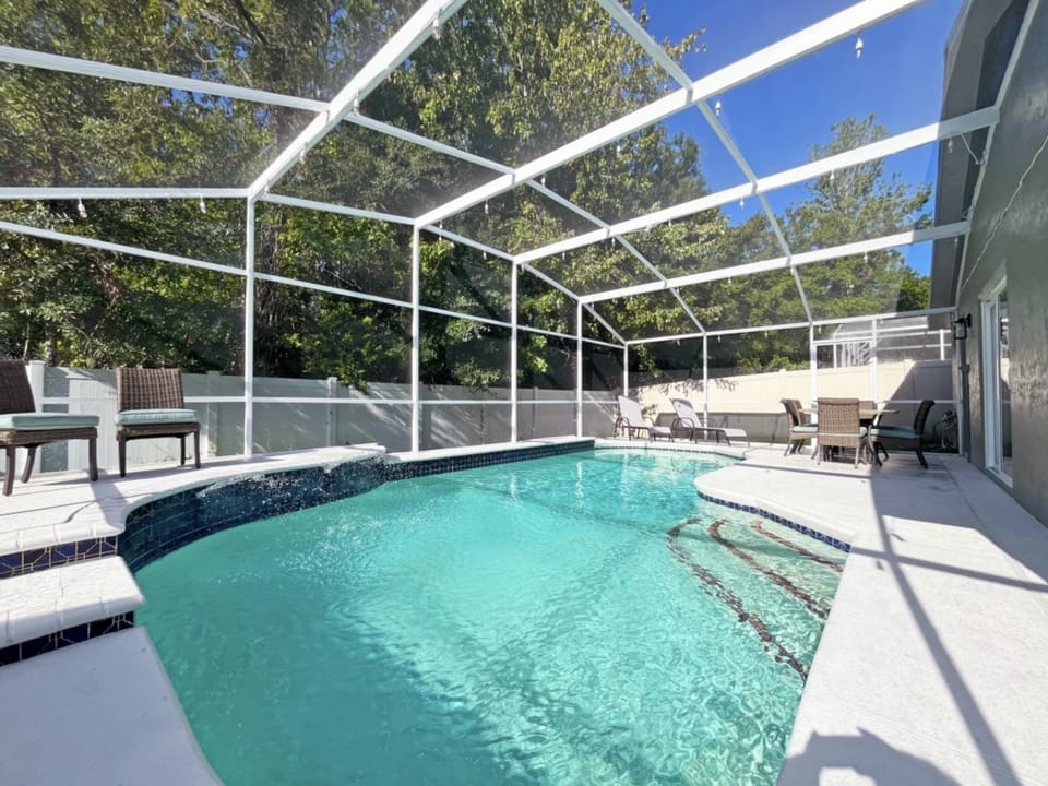 pool 7.jpg