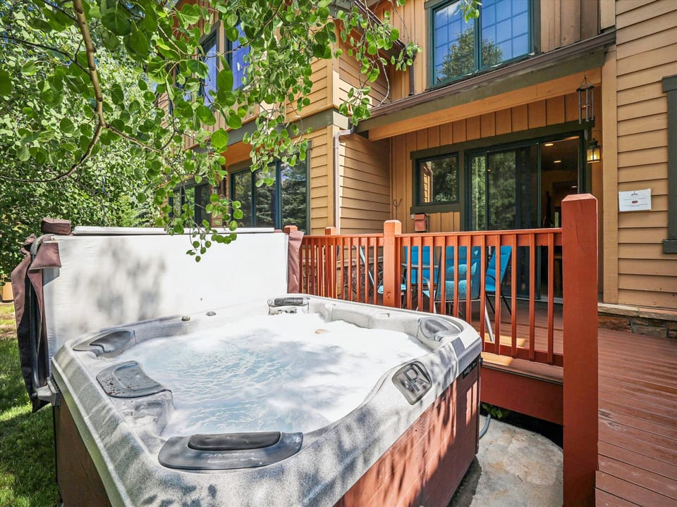 Hot Tub, Highland Greens 25, Breckenridge Vacation Rental