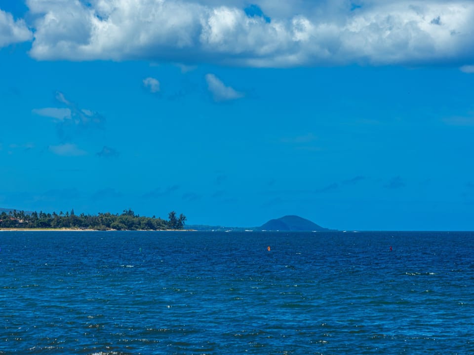 Close up view towards the south end of Maui