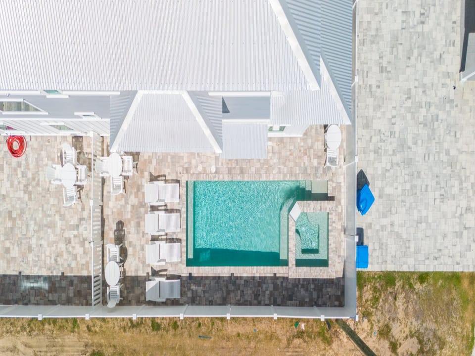 Teddy's Heaven | Private Heated Pool & Hot Tub