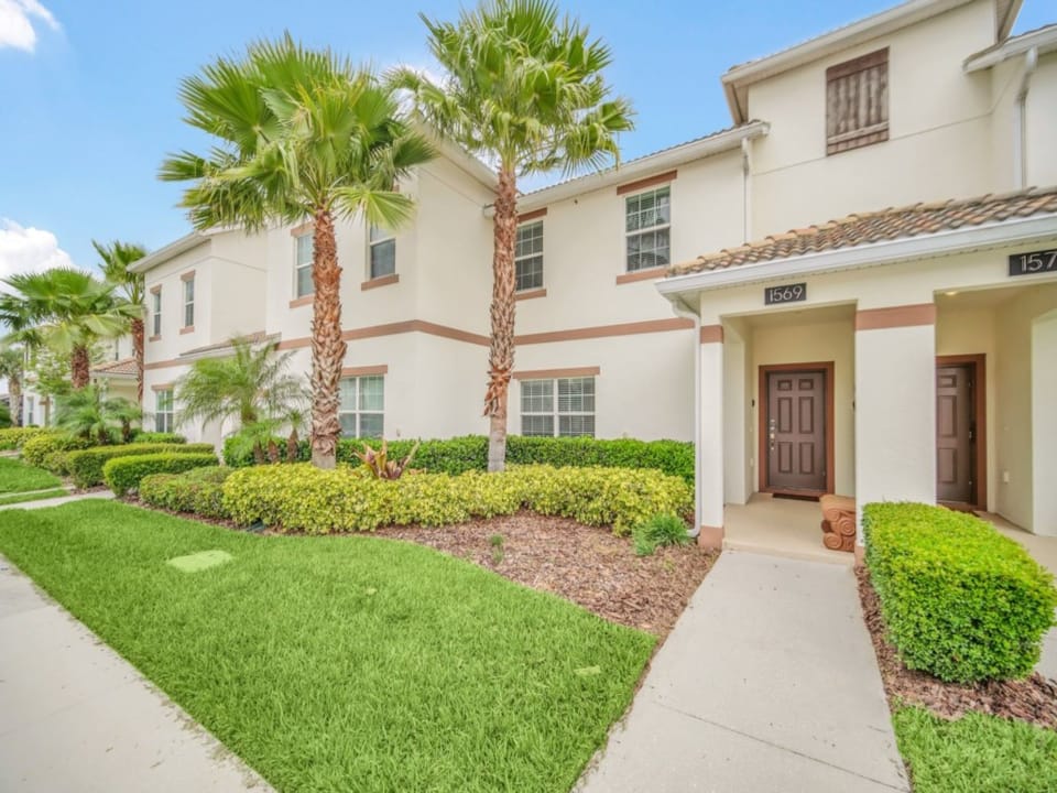 2-web-or-mls-1569-plunker-dr