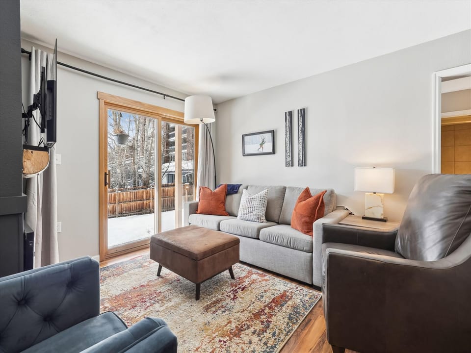 Living Room, Snowdance 102A, Keystone Vacation Rental