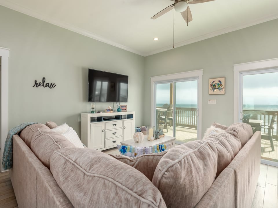 002 Still Waters Living Room with Gulf View