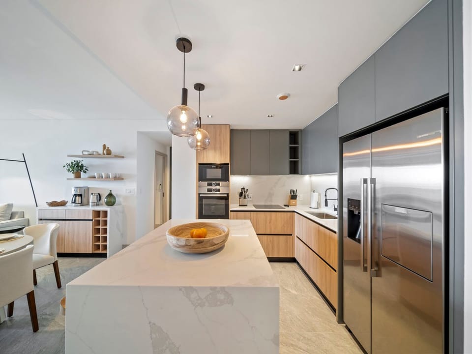 In ideal choice for those who want to enjoy the sand and sea just steps from their door
