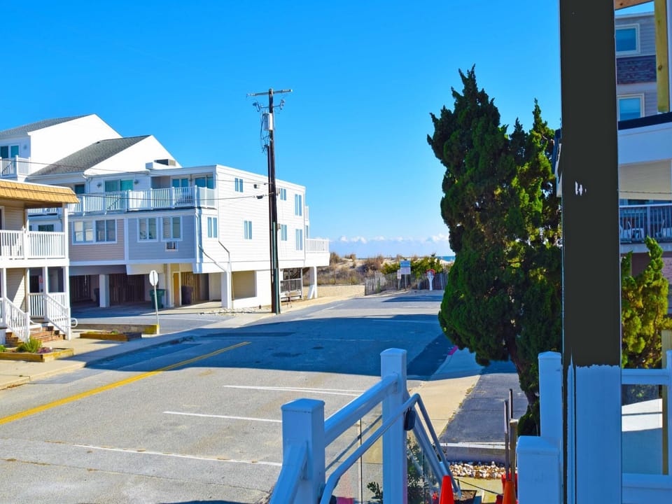 Neighborhood