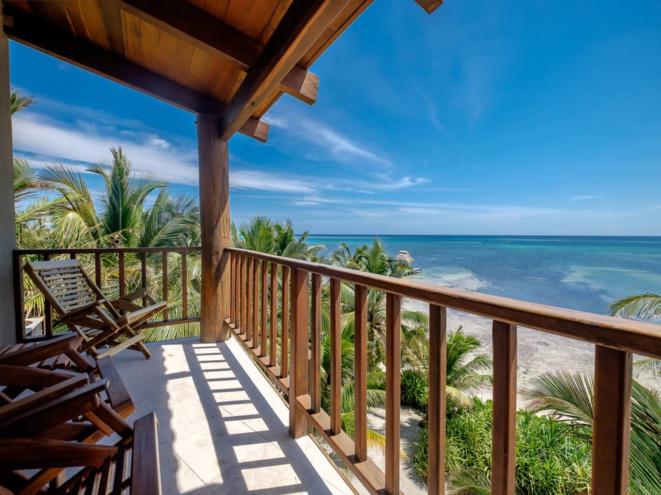 Indigo Belize 5C Beach Font Great View