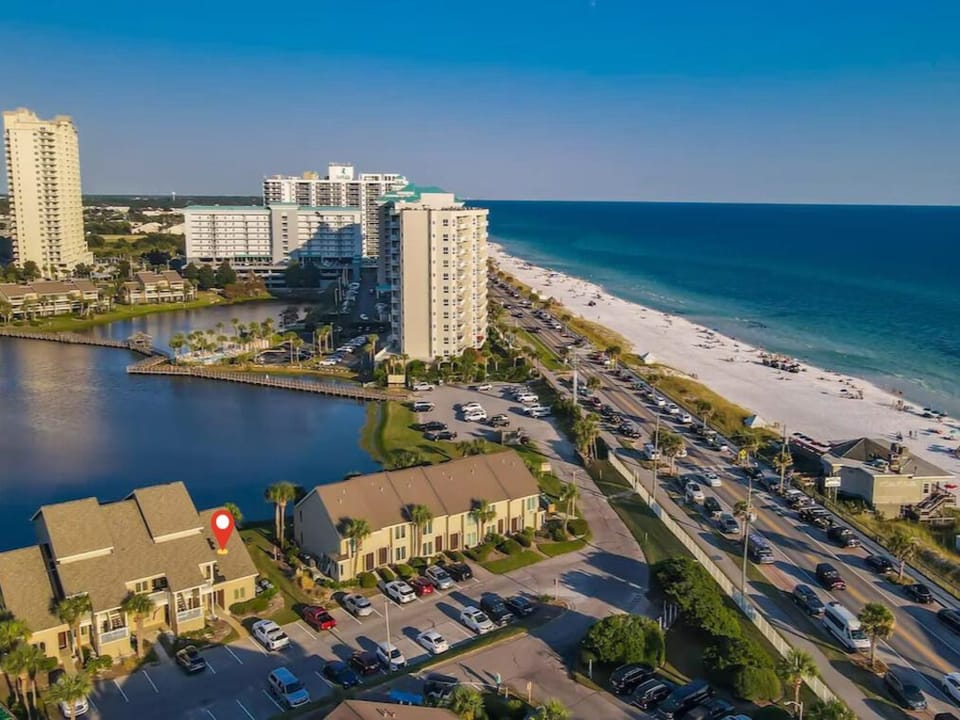 Family Tides 107 aerial